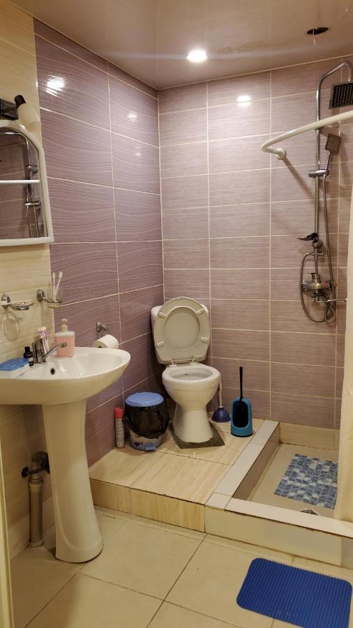 Sunny Hostel Tbilisi Zewnętrze zdjęcie