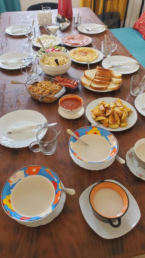 Sunny Hostel Tbilisi Zewnętrze zdjęcie